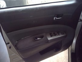 2005 TOYOTA PRIUS, SILVER, 1.5L, AT.  Z26273